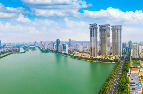 廈門海灣城市風(fēng)光