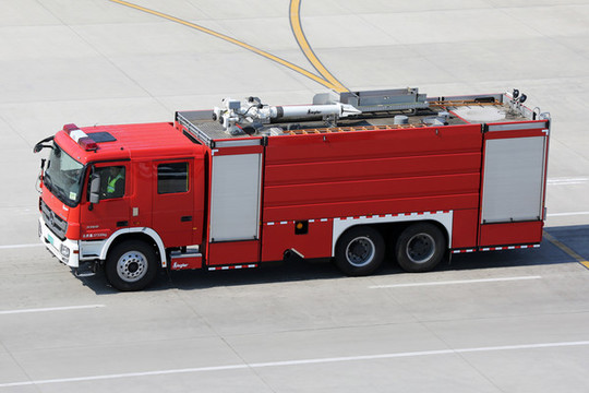 機場消防車