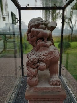 石雕獅子