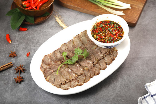 涼拌鹵牛肉