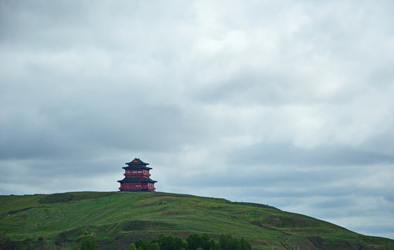 山頂寺廟