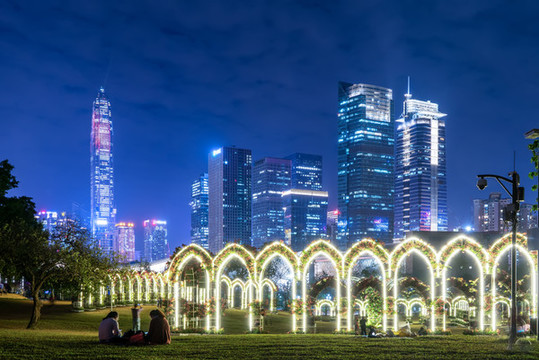 深圳cbd辦公樓寫字樓夜景
