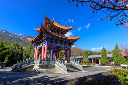 云南大理崇圣寺四方亭古涼亭