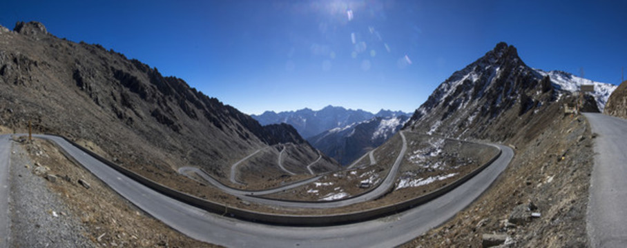 巴朗山盤山公路