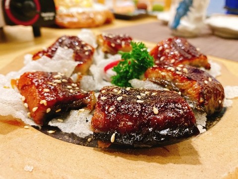 鰻魚