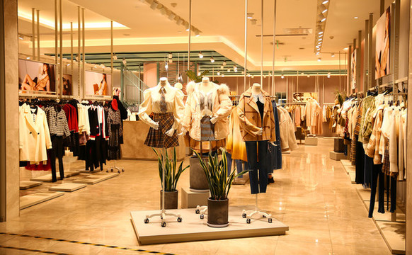 高檔女裝店