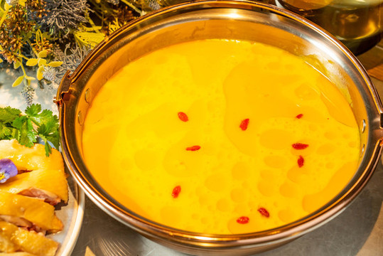 養(yǎng)生老雞湯