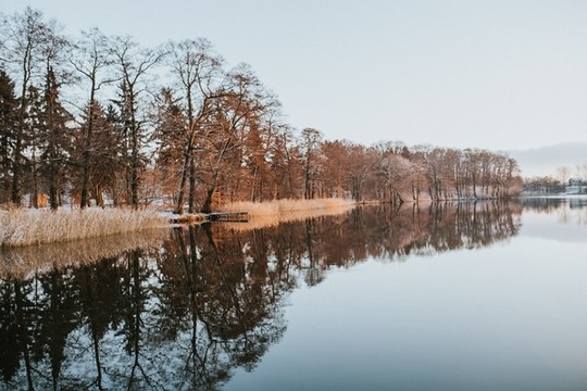 湖光山色