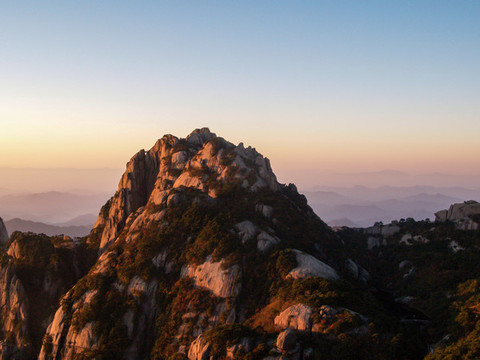 安徽黃山風景區(qū)蓮花峰