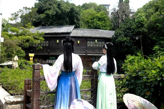 甘坑客家小鎮(zhèn)漢服美女