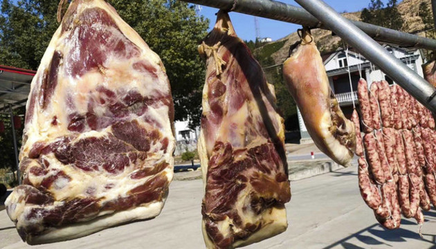 農(nóng)家曬臘肉