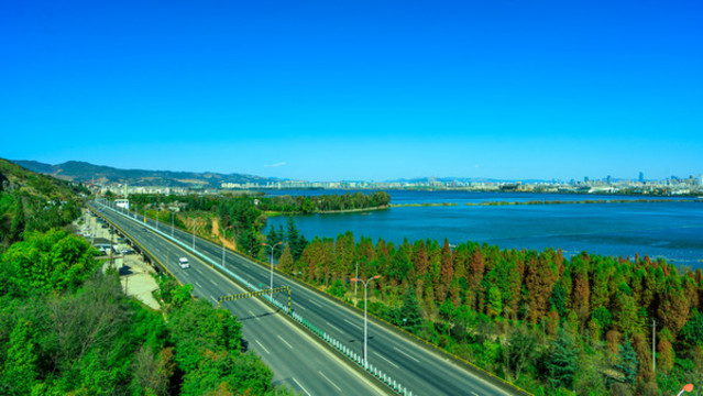 昆明滇池高海高速城市建筑群