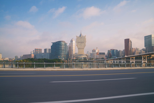 澳門現(xiàn)代建筑和橋梁和道路交通