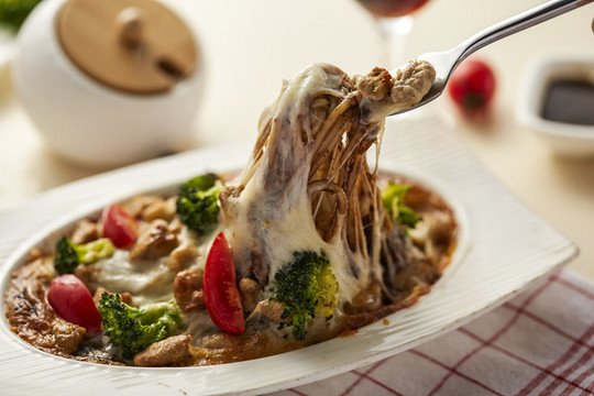 黑椒牛肉焗面