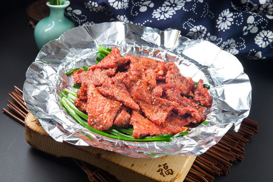 韭香梅花肉