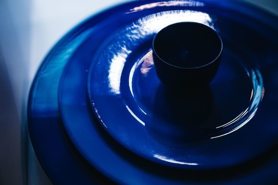藍(lán)色瓷器