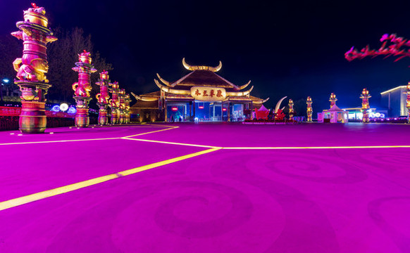 武漢木蘭草原大門夜景高清