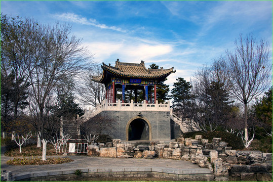古建亭