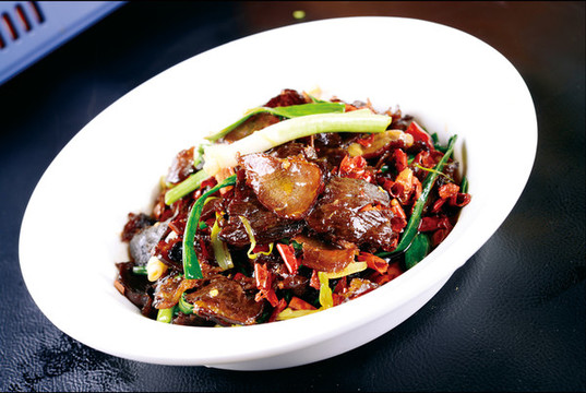 大蒜炒臘牛肉