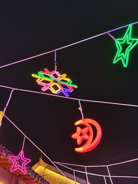 小城夜色