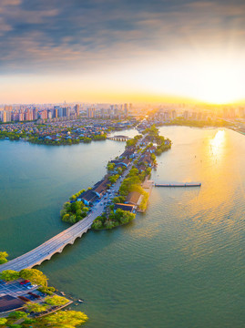 蘇州金雞湖李公堤