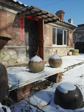 農(nóng)家院初雪