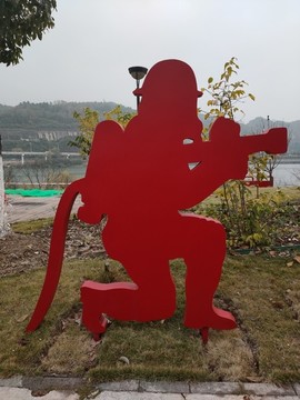 消防員雕塑