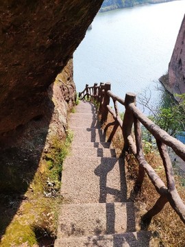 險峻山道