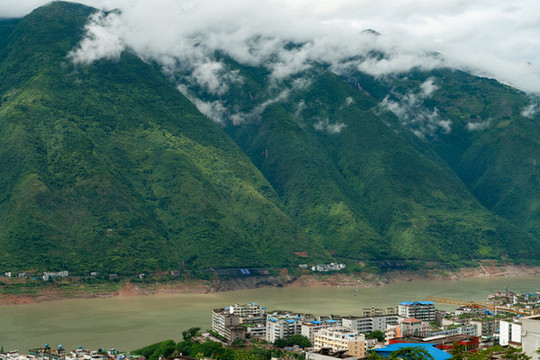 長(zhǎng)江三峽庫區(qū)之巫山風(fēng)光