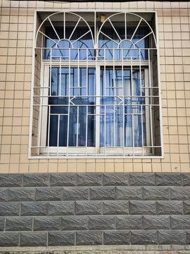 防盜窗