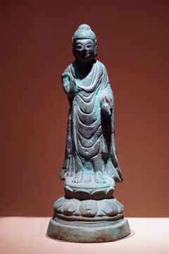北齊青銅佛立像