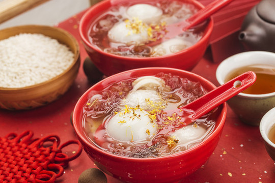 鬧元宵吃湯圓
