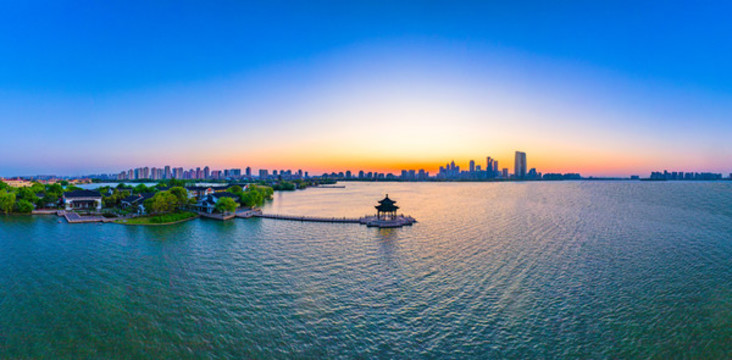 蘇州金雞湖湖心亭