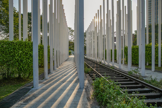 岐江公園的白色柱子