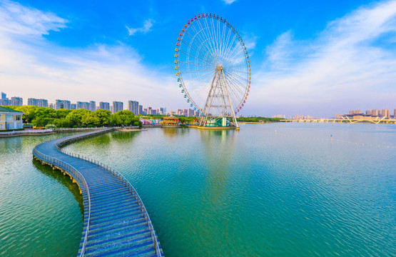 蠡湖風(fēng)景區(qū)太湖之星摩天輪