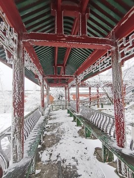 天門山寺雪景