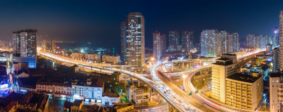 航拍青島城市建筑夜景