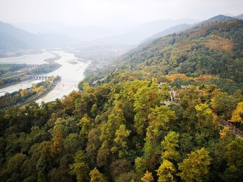 都江堰秋色