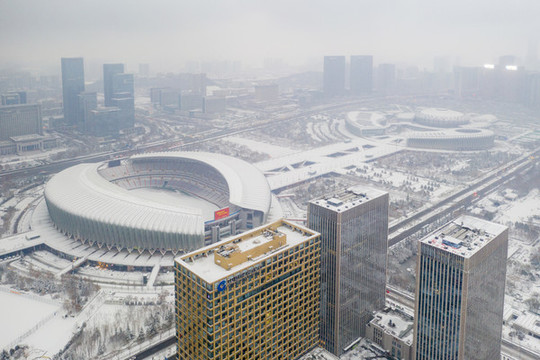 航拍雪后的濟南東部新城10