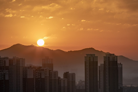 日出山城
