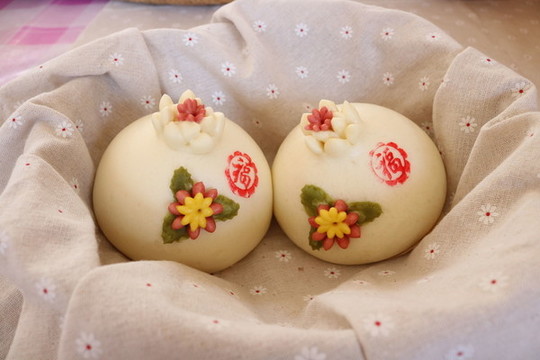 石榴花餑餑