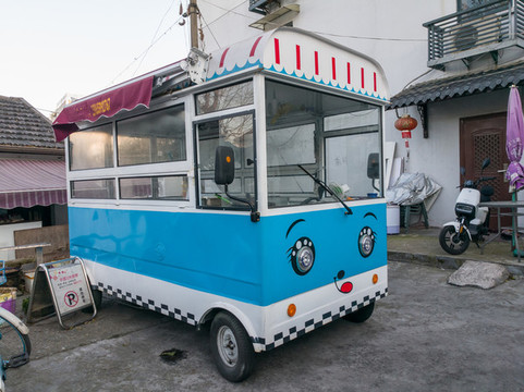 流動(dòng)餐車