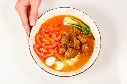 番茄牛肉面