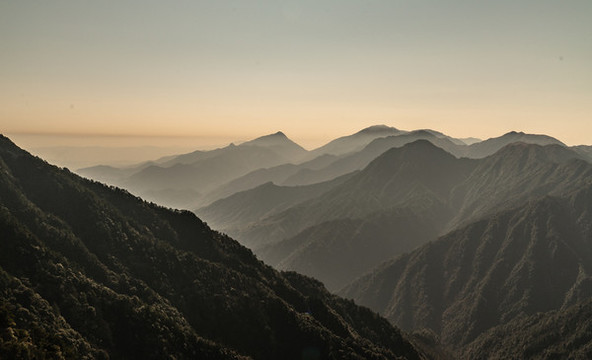 明月山風(fēng)光