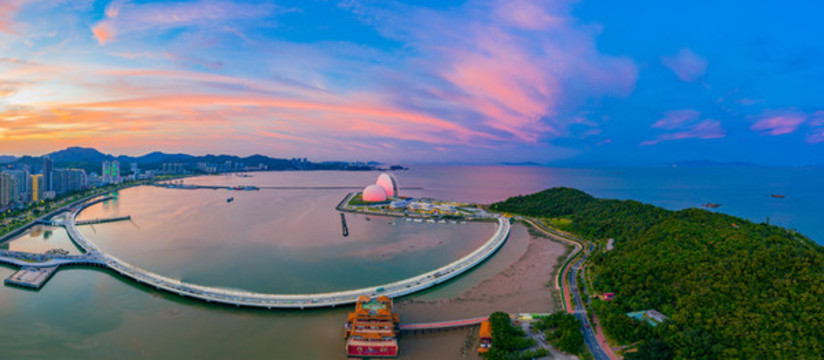 珠海大劇院新月橋