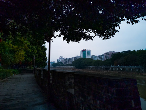 小鎮(zhèn)黎明