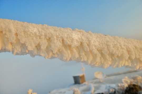 五峰獨嶺云海雪景風(fēng)光