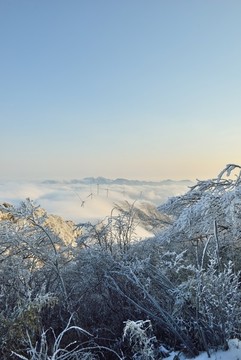 五峰獨嶺云海雪景風(fēng)光