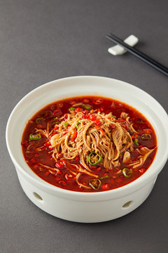 鮮毛肚絲