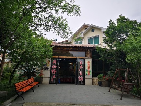 標(biāo)牌